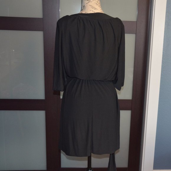 Dress - Picture 5 of 6